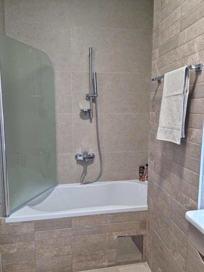 Appartement Apartman Anamarija à Banja Luka Extérieur photo